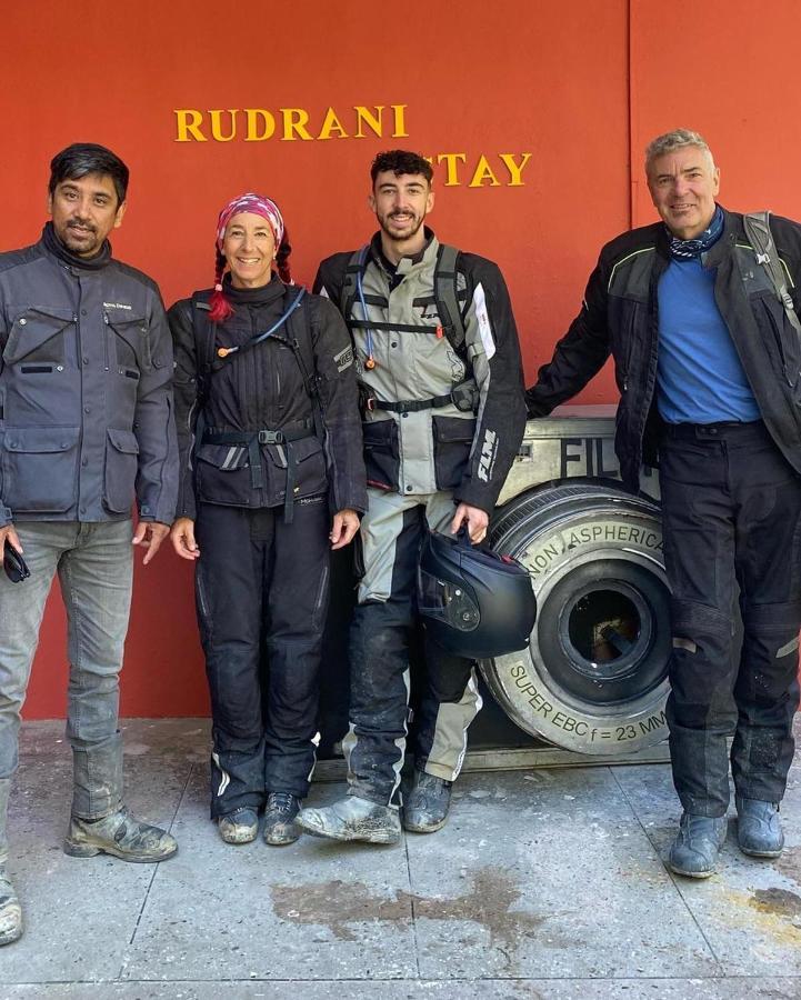 Rudrani Stays Jibhi Εξωτερικό φωτογραφία